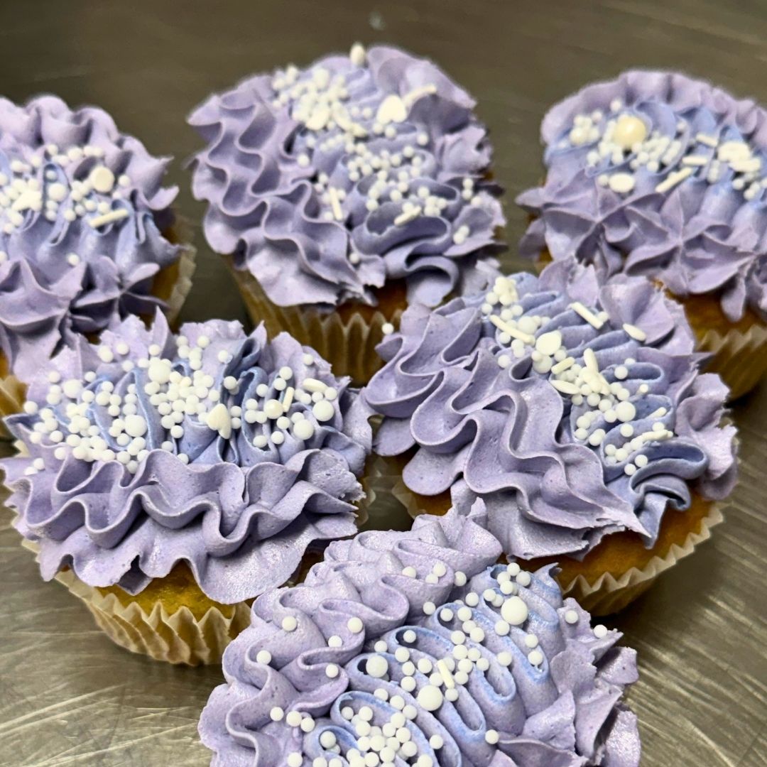 Ripple n' Bloom Cupcakes - Image 2